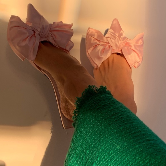 Le Flip La Flop Shoes - Pink Bow Pointed Toe Slip-On Heels
